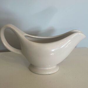 White ceramic gravy bowl perfect serving for the holidays